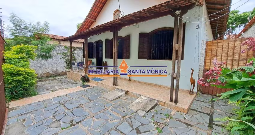 Casa com 4 quartos à venda na Santa Mônica, Belo Horizonte 