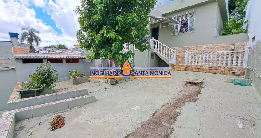 Casa com 3 quartos à venda na Santa Mônica, Belo Horizonte 