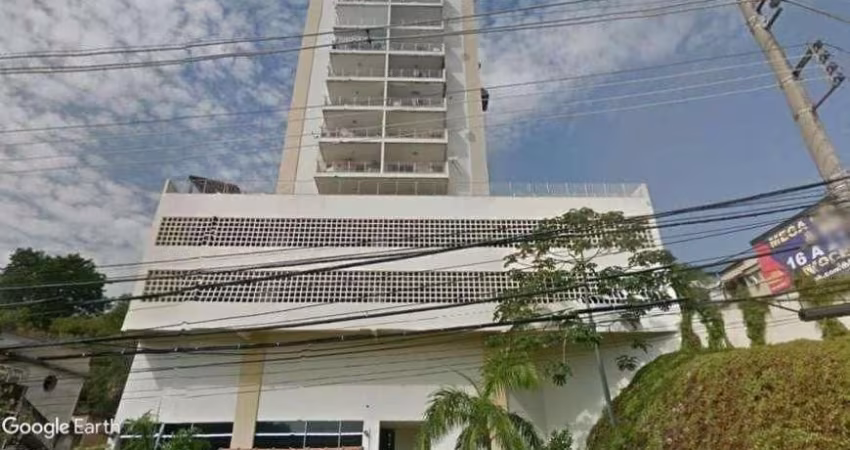 Apartamento na Lins de Vasconcelos, 2 quartos com vaga coberta. Piscina e play.