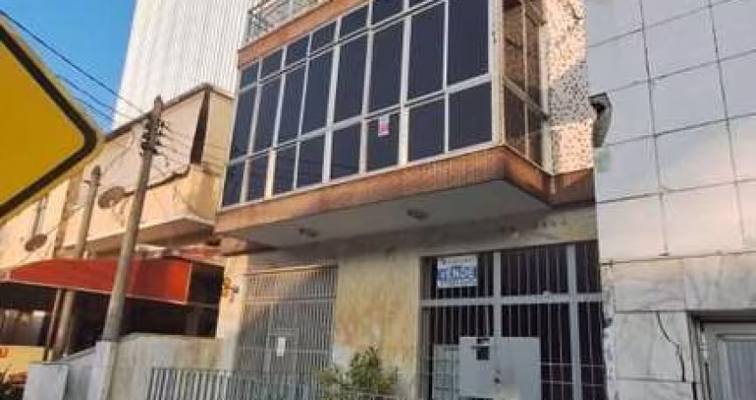 Apartamento Rua Felisbelo Freire, Ramos. 2 quartos mais dependência. 2 vagas.