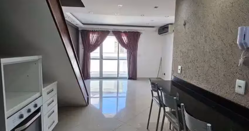 Colors, Cobertura com 2 quartos, suíte e 2 vagas. Móveis e lazer completo.