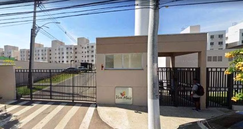 Viva Mais, Apartamento a venda com 2 quartos, térreo, 1 vaga. Piso Laminado.
