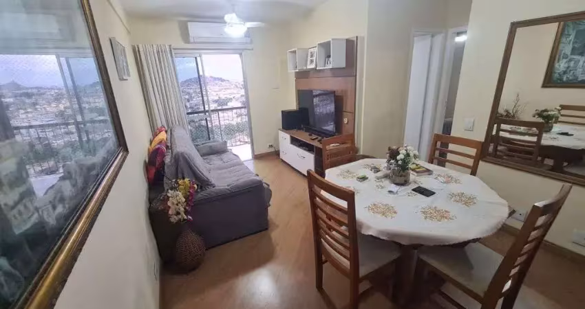 Cobertura com 140m, Shopping 3000. 4 quartos com vaga. Condomínio fechado