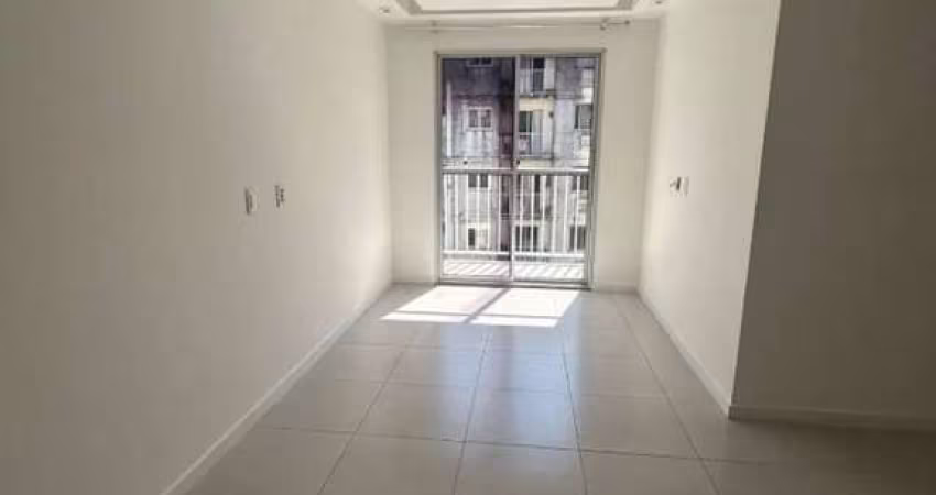Vert Vita, Apartamento com 2 quartos e vaga. Móveis planejados e teto. Lazer.
