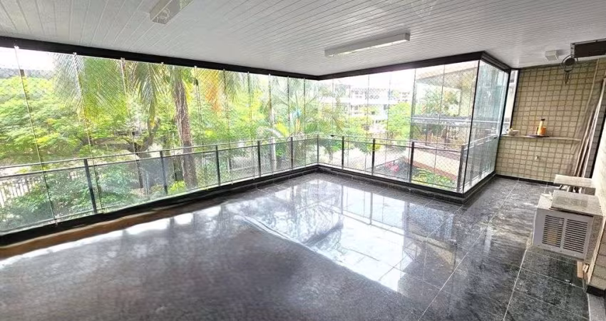 Rua Jorge Yunes, Recreio com 4 quartos, 2 suítes e 3 vagas. 185m com varadnão.