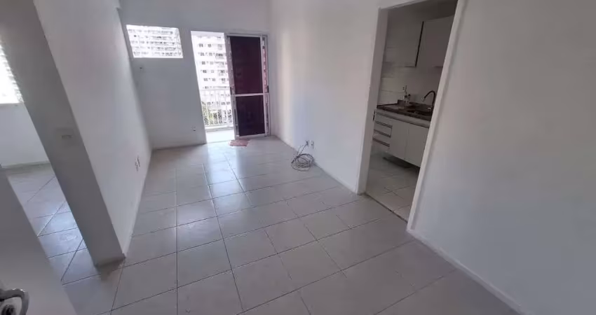 Pátio carioca, vista lazer com 2 quartos, ótima varanda. 1 vaga. lazer completo.