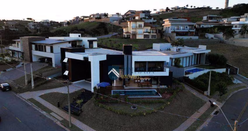 Casa no Condomínio Campo de Toscana em Vinhedo, om 4 dormitórios à venda, 390 m² por R$ 3.890.000 - Condomínio Campo de Toscana - Vinhedo/SP