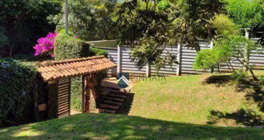 Casa com 3 dormitórios à venda, 376 m² por R$ 2.350.000,00 - Condomínio Chácaras do Lago - Vinhedo/SP
