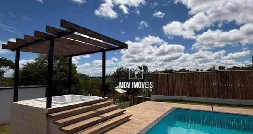 Casa 3 quartos com piscina em Lote de 1.000m² à venda no Condomínio Vale do Luar!