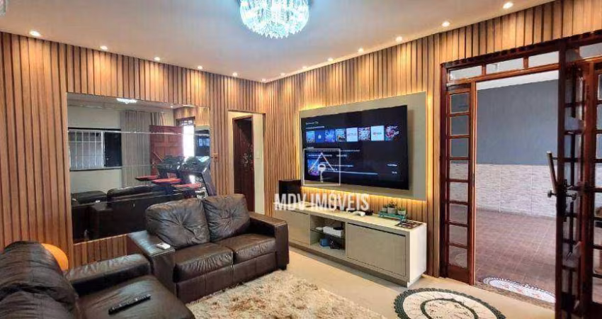 Casa com 3 dormitórios à venda, 143 m² por R$ 800.000,00 - Monte Carlo - Santa Luzia/MG