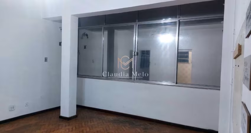 APTO 2 QUARTOS NA RUA CHAMPAGNAT