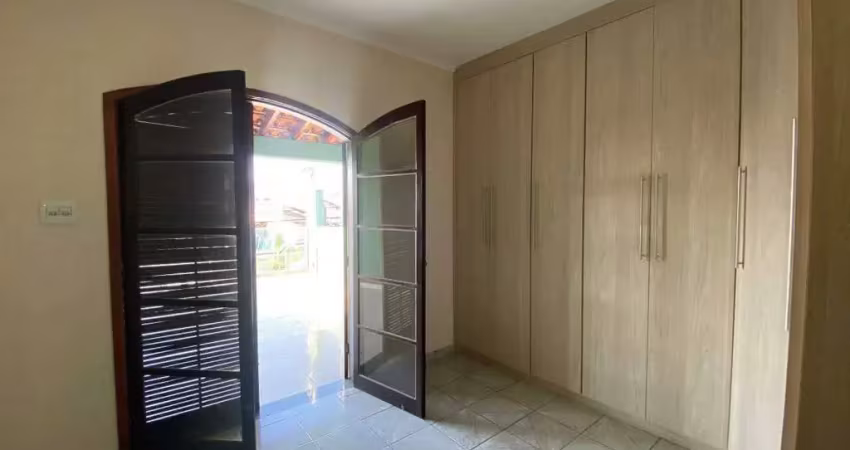Casa para alugar com 3 quartos (1 suíte) no bairro jardim alice - indaiatuba