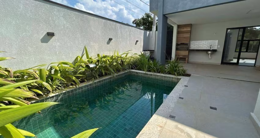 Casa de esquina com 3 suítes e piscina no condomínio Di Roma