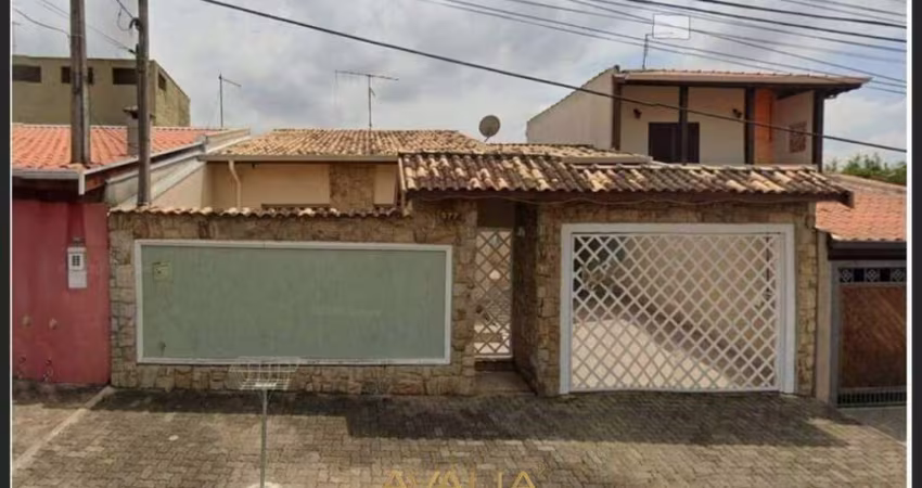 Casa com edicula 3 Quartos e 3 banheiros à Venda, 157 m² -ao lado Bosque do Saber