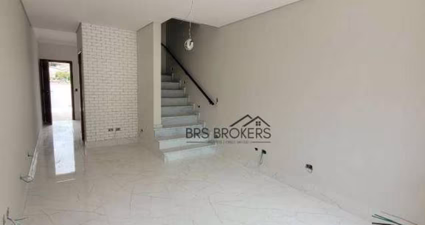 Sobrado com 2 dormitórios à venda, 69 m² por R$ 370.000,00 - Chácara Águas da Pedra - Itaquaquecetuba/SP