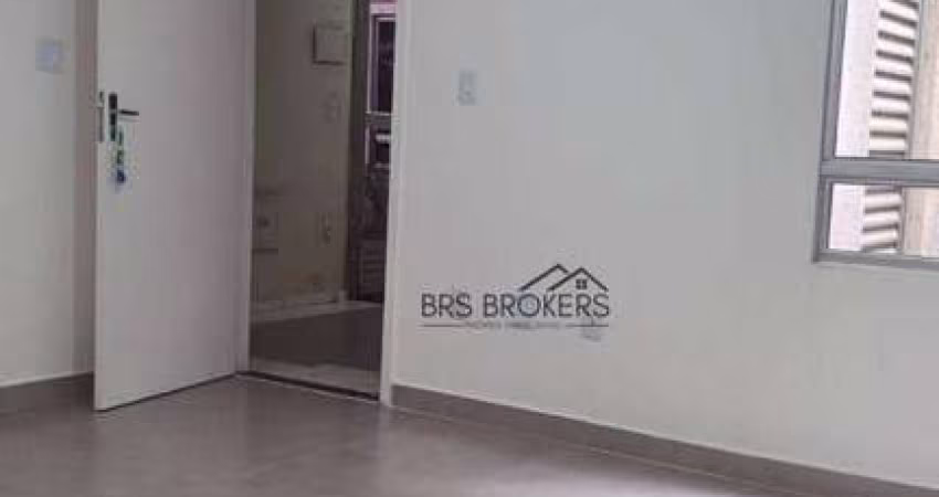 Apartamento com 2 dormitórios à venda, 42 m² por R$ 230.000,00 - Água Chata - Guarulhos/SP