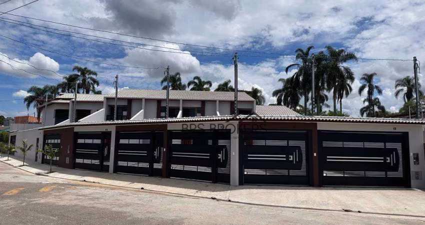 Sobrado com 2 dormitórios à venda, 73 m² por R$ 380.000,00 - Jardim Rio Negro - Itaquaquecetuba/SP