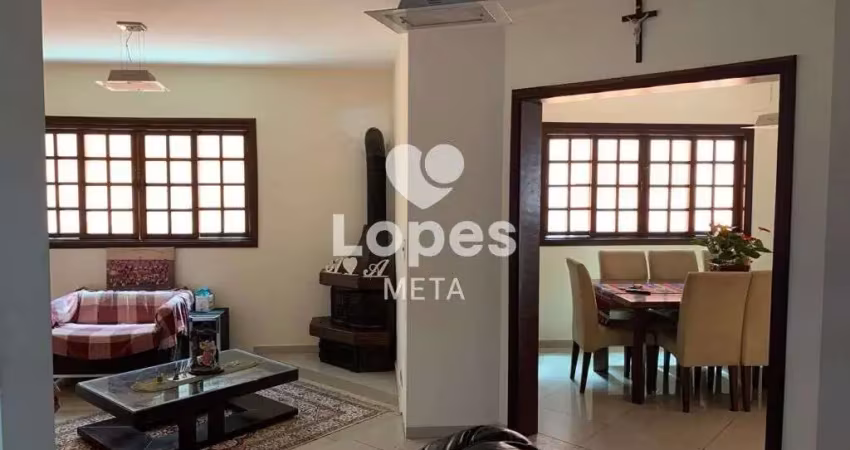 Sobrado á venda bosque dos eucaliptos em são josé dos campos