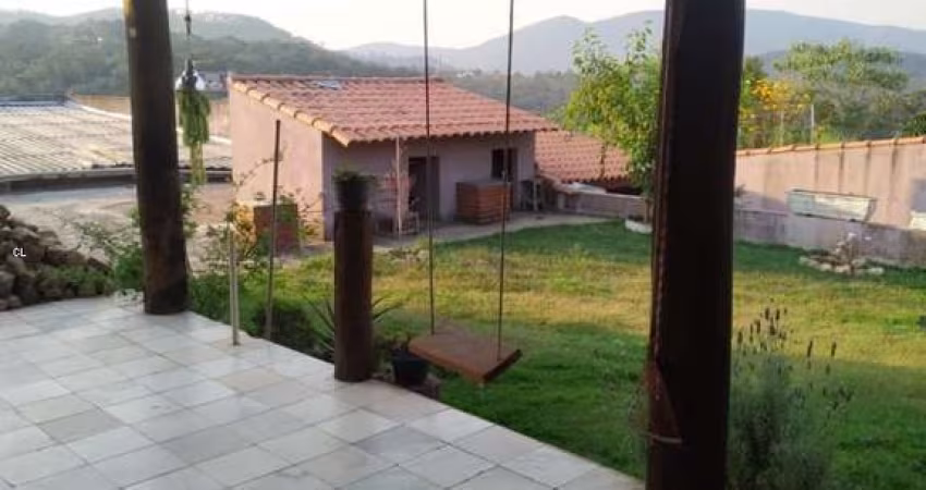 Chácara para Venda em Santana de Parnaíba, Residencial Santa Helena - Gleba I, 3 dormitórios, 2 suítes, 3 banheiros, 8 vagas