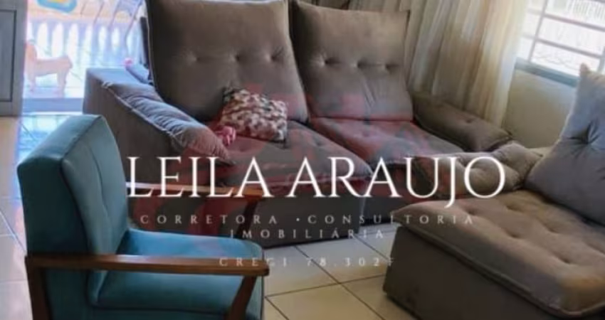 Casa lote inteiro a venda no Satélite