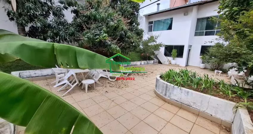 Casa com 5 quartos à venda na Maria Lucinda, 07, João Pinheiro, Belo Horizonte