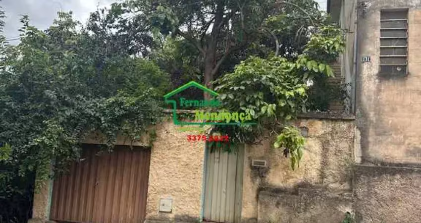 Casa comercial à venda na Tamandaré, 143, João Pinheiro, Belo Horizonte