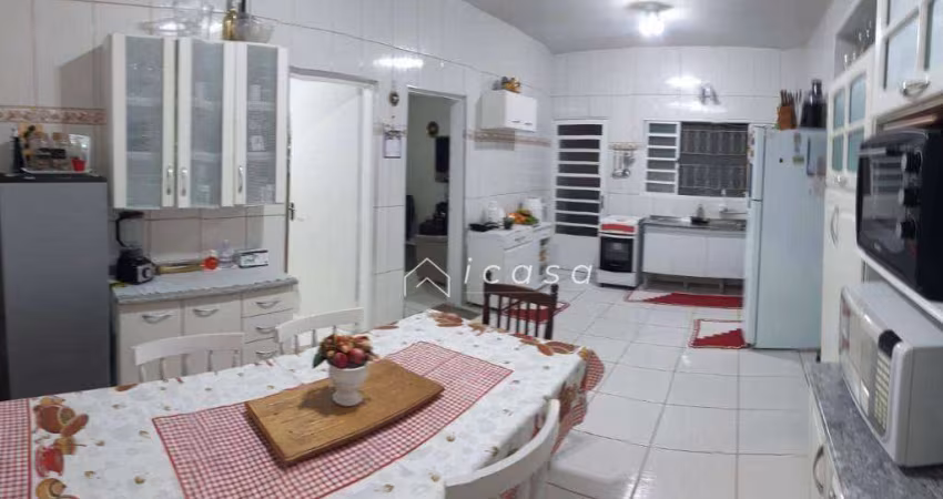 Casa com 3 dormitórios à venda, 140 m² por R$ 330.000,00 - Parque das Palmeiras  - Pindamonhangaba/SP