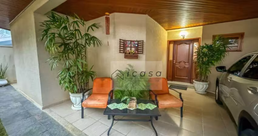 Sobrado com 4 dormitórios à venda, 280 m² por R$ 3.000.000,00 - Jardim Esplanada - São José dos Campos/SP