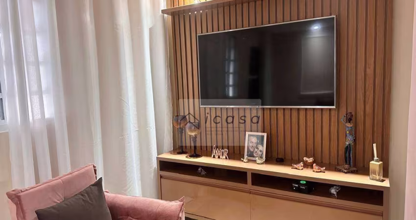 Sobrado com 2 dormitórios à venda, 80 m² por R$ 405.000,00 - Vila São Geraldo - São José dos Campos/SP
