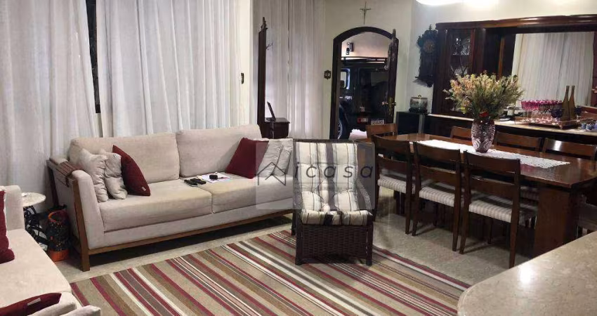 Sobrado com 3 dormitórios à venda, 270 m² por R$ 750.000,00 - Vila Antônio Augusto Luiz - Caçapava/SP