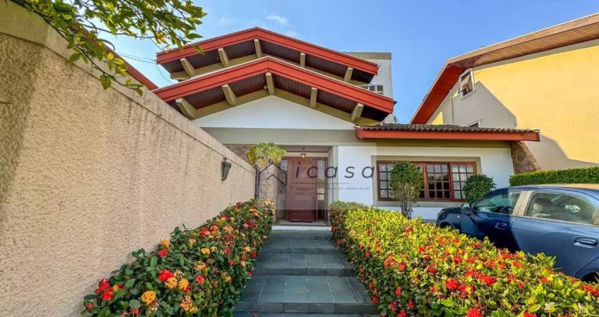 Sobrado com 4 dormitórios à venda, 238 m² por R$ 2.200.000,00 - Jardim das Colinas - São José dos Campos/SP