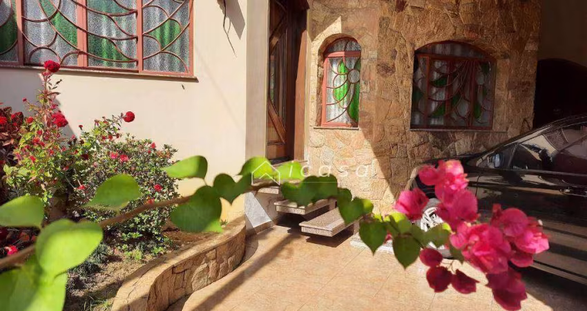 Sobrado com 3 dormitórios à venda, 244 m² por R$ 890.000,00 - Vila Antônio Augusto Luiz - Caçapava/SP