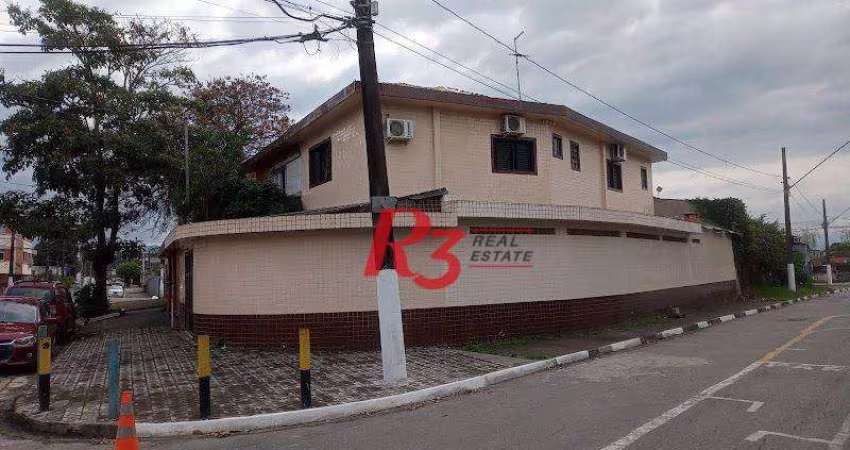 Sobrado com 3 dormitórios à venda, 192 m² - Catiapoã - São Vicente/SP