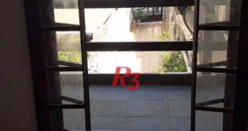 Sobrado com 3 dormitórios à venda, 119 m² por r$ 450.000 no centro de são vicente/sp