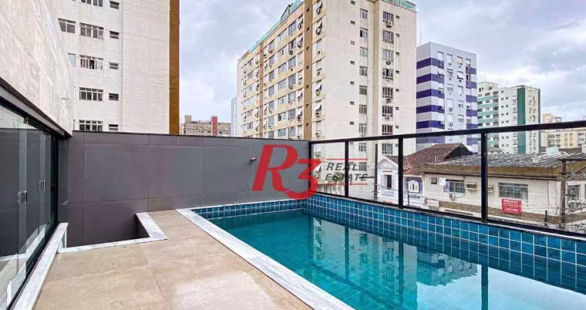 Casa duplex sobreposta alta à venda a poucos metros da praia do embaré, recém construída, com 3 suítes ( 1 master ), piscina, 2 vagas e churrasqueira