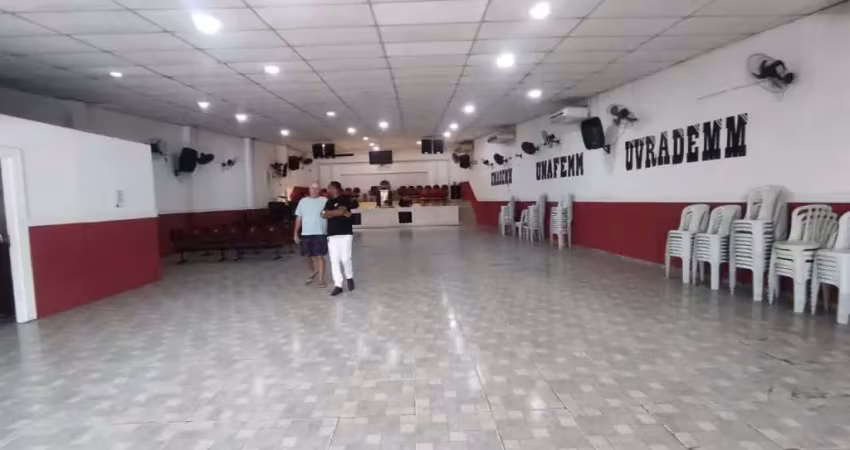 Salão para alugar, 320 m² por r$ 6.000,00/mês - jardim quarentenário - são vicente/sp