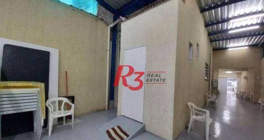 Sobrado com 3 dormitórios à venda, 240 m² por R$ 1.170.000,00 - Campo Grande - Santos/SP