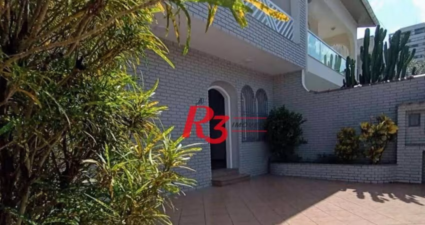 Sobrado com 4 dormitórios à venda, 214 m² por R$ 1.385.000,00 - Embaré - Santos/SP