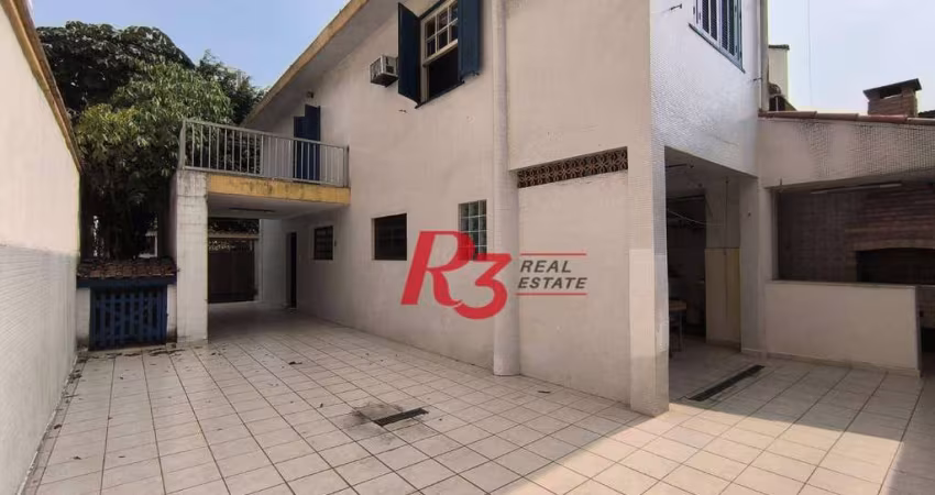 Casa com 3 dormitórios à venda, 210 m² por R$ 2.130.000,00 - Embaré - Santos/SP