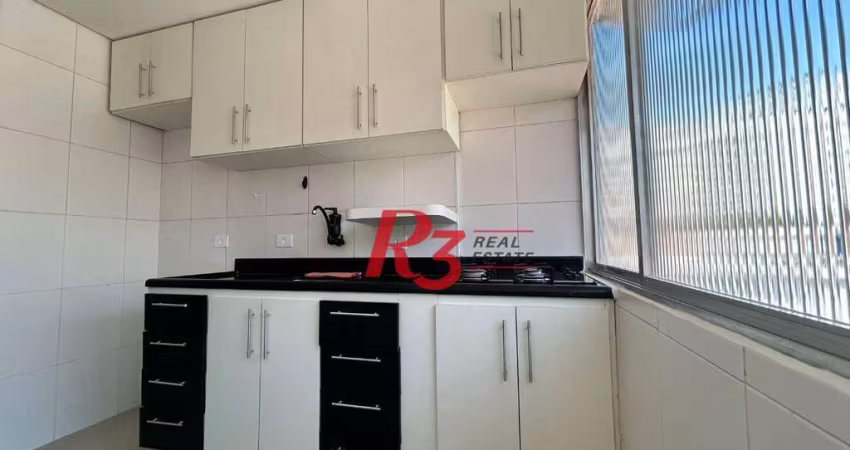 Apartamento com 2 dormitórios à venda, 65 m² por R$ 460.000,00 - Aparecida - Santos/SP