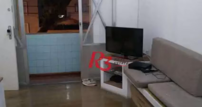 Apartamento com 2 dormitórios à venda, 72 m² por R$ 373.000,00 - Embaré - Santos/SP