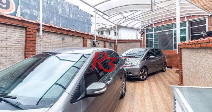 Sobrado com 3 dormitórios à venda, 139 m² por R$ 765.000,00 - Marapé - Santos/SP