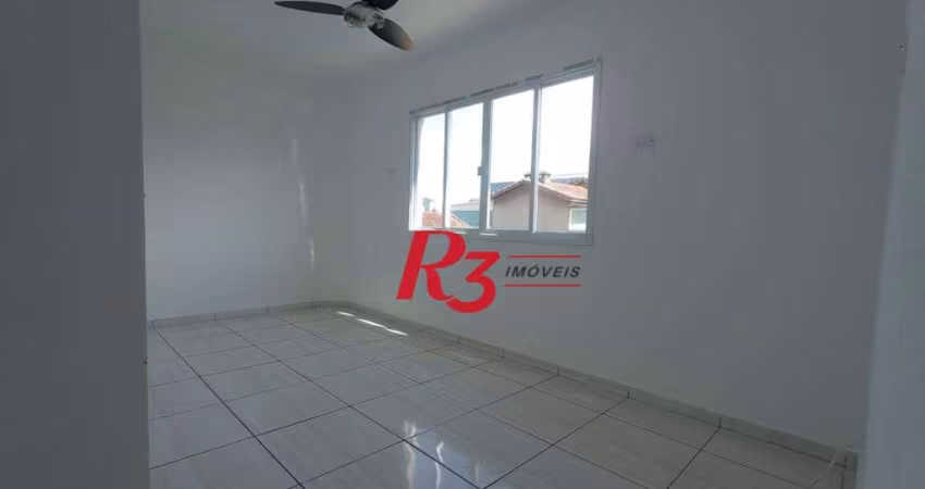 Apartamento com 2 dormitórios à venda, 54 m² por R$ 270.000,00 - Vila Voturuá - São Vicente/SP