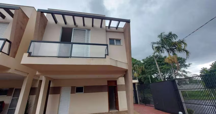 Sobrado à venda em Campinas, Bairro das Palmeiras, com 3 suítes, com 160 m²