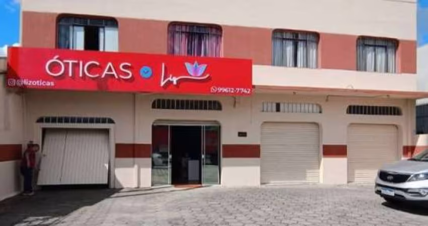 Casa comercial para alugar na Rua Anne Frank, 4209, Boqueirão, Curitiba