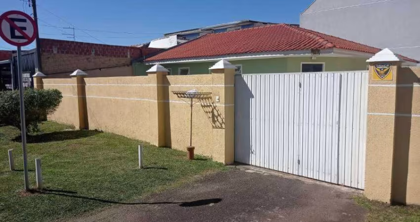 Casa com 3 quartos à venda na Rua Jorge Guimarães de Camargo, Cruzeiro, São José dos Pinhais