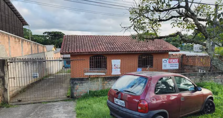 Casa à venda na Rua Cidade Jardim Olinda, Augusta, Curitiba