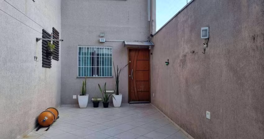 Sobrado com 2 dormitórios à venda, 79 m² por R$ 480.000,00 - Vila Ivone - São Paulo/SP