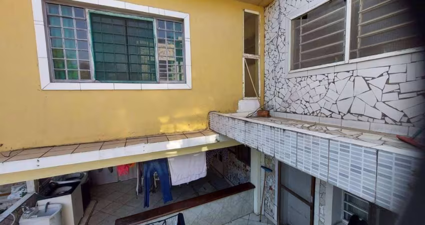 Sobrado com 3 dormitórios à venda, 315 m² por R$ 990.000 - Vila Zelina - São Paulo/SP