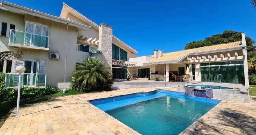 Casa com 4 dormitórios à venda, 424 m² por R$ 2.400.000,00 - Condomínio Haras Paineiras - Salto/SP